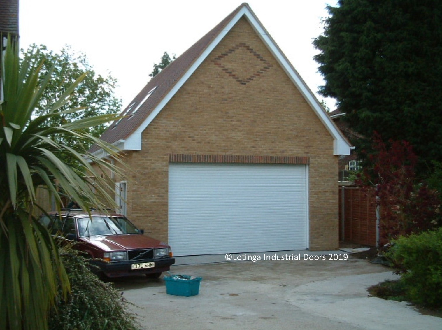 Domestic Garage Shutter in White Roller Shutter Garage Door