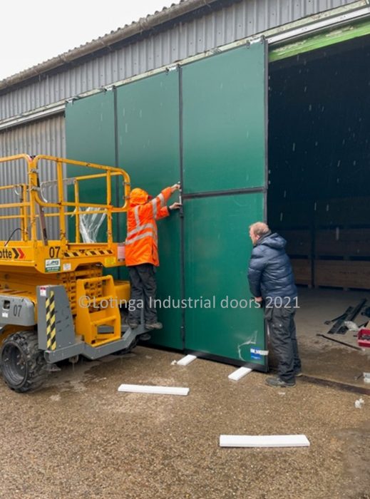 Thermal Insulated Door